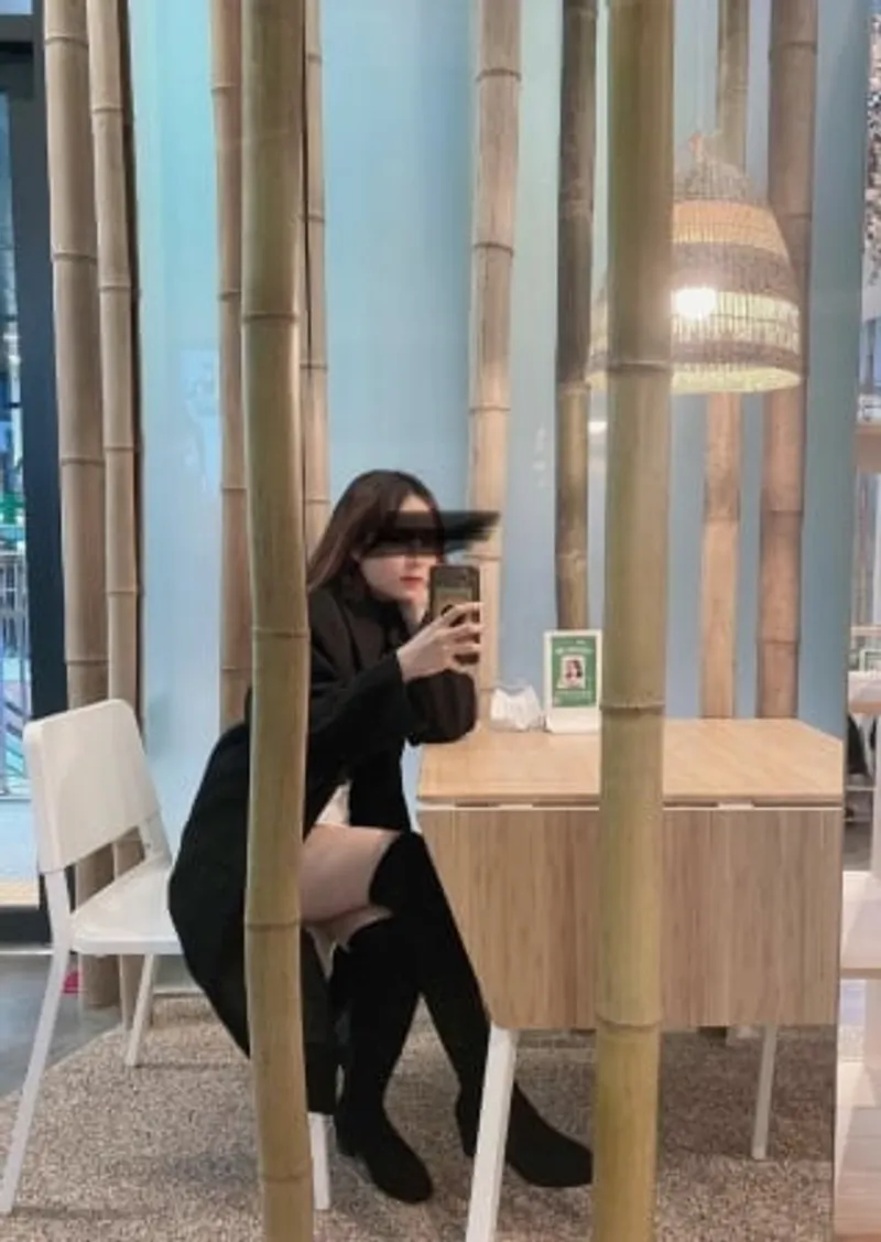 Nện em người yêu ở tuổi 22 gọi đòn