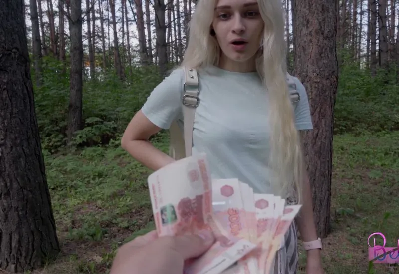 Dùng tiền gạ nện tình nhân hám tiền ngay trong rừng vắng vẻ